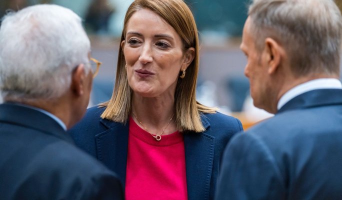 EU at ‘critical moment’ for lasting Ukraine peace