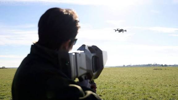 Europe Starts Learning How to Shoot Down Drones Amid Rising Threats