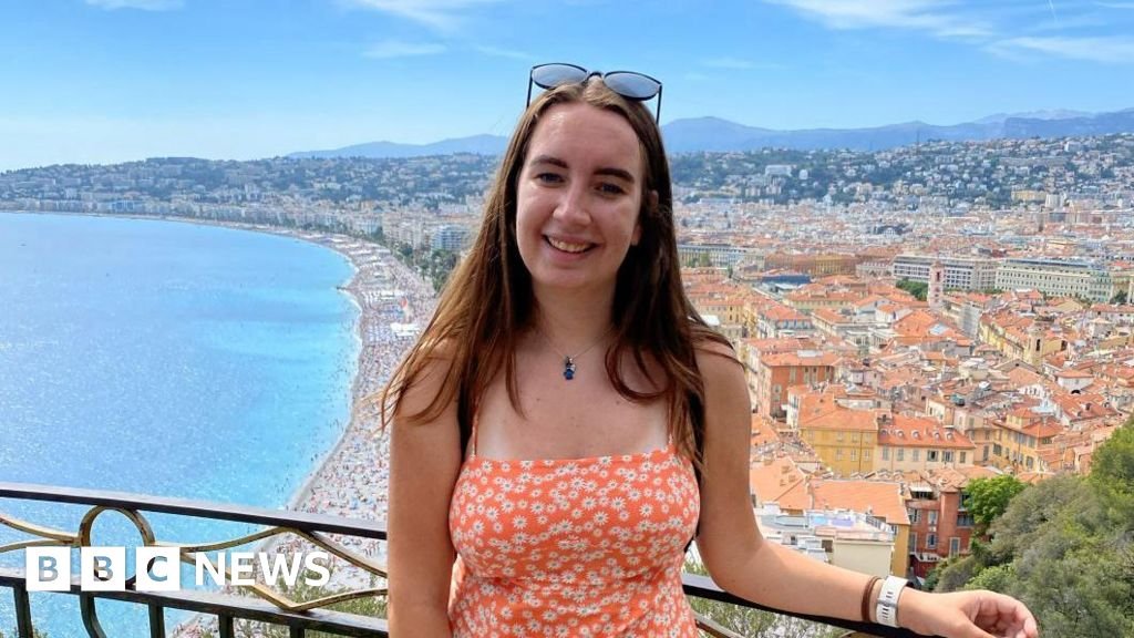 'I learned languages and travelled Europe through Erasmus'