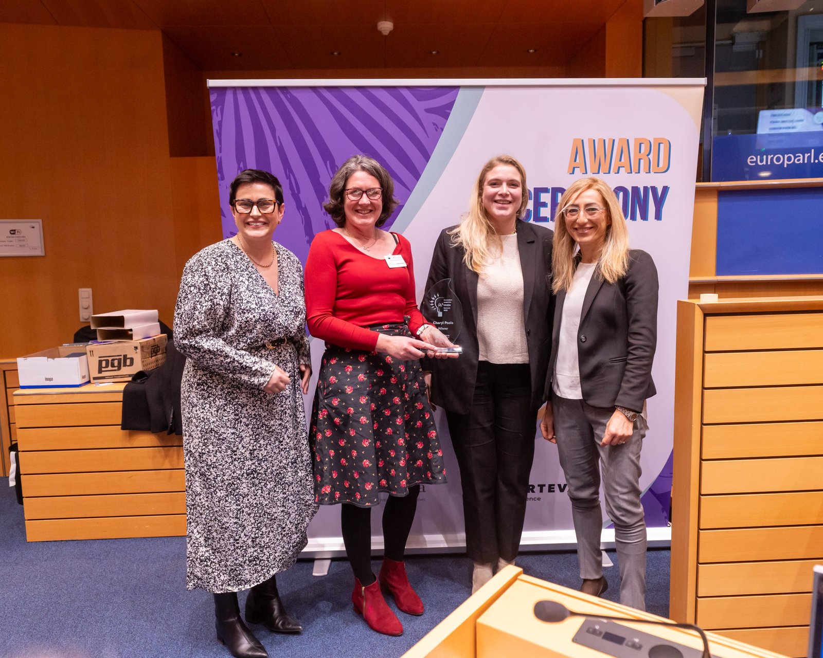 (l-r): MEP Maria Walsh; winner Cheryl Poole; Diane Zune, EU Government Affairs manager, Corteva; Francesca Gironi, chair of Copa Cogeca's Women Committee