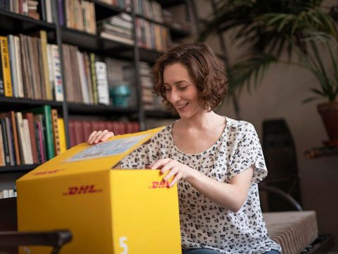 Online shoppers in Central Eastern Europe demand speed, trust and flexibility as the Christmas peak hits