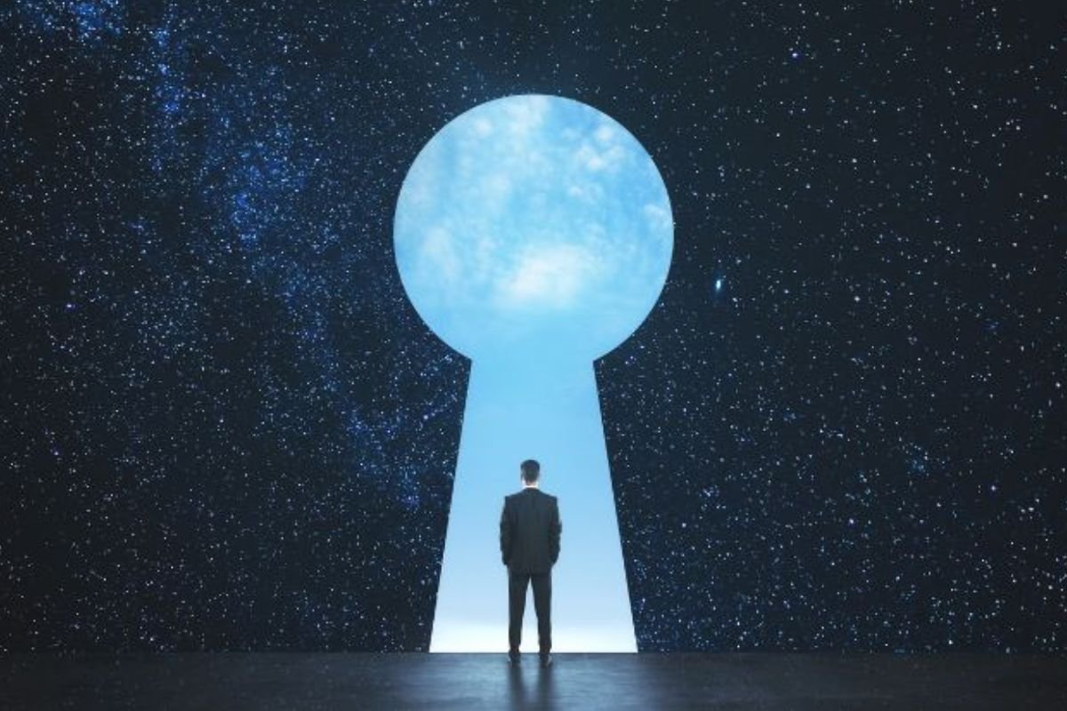 Top 10 AML Compliance Startups In 2026