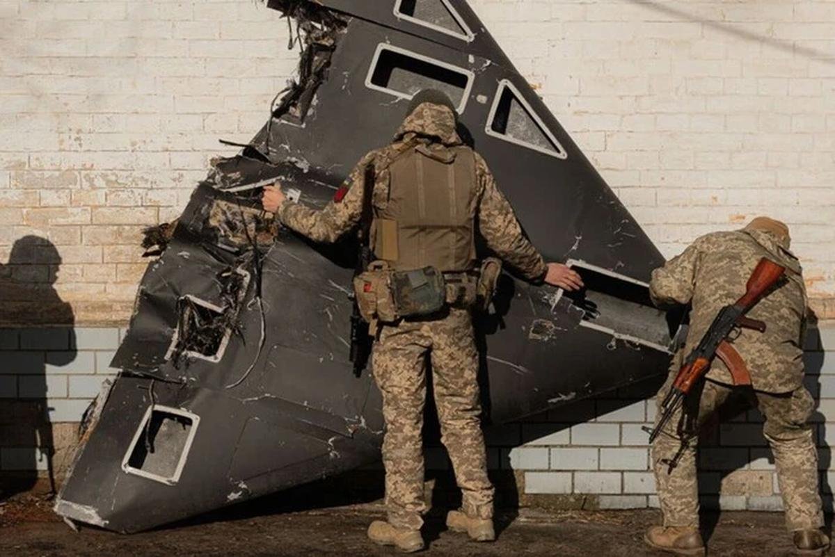 wsj how chinese engines power russia’s deadly drone raids ukrainian cities · post soldiers stand near downed shahed-136 kamikaze shahed shot down1 covert exports companies shenzhen elsewhere provide russia navigation