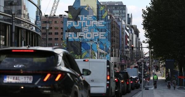 EU dilutes 2035 zero-emission car goal as green transition faces economic, political headwinds