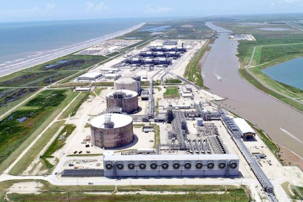 America sets LNG export record