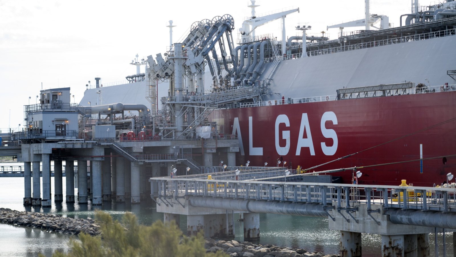 Editor’s note: EU still eyeing more US LNG