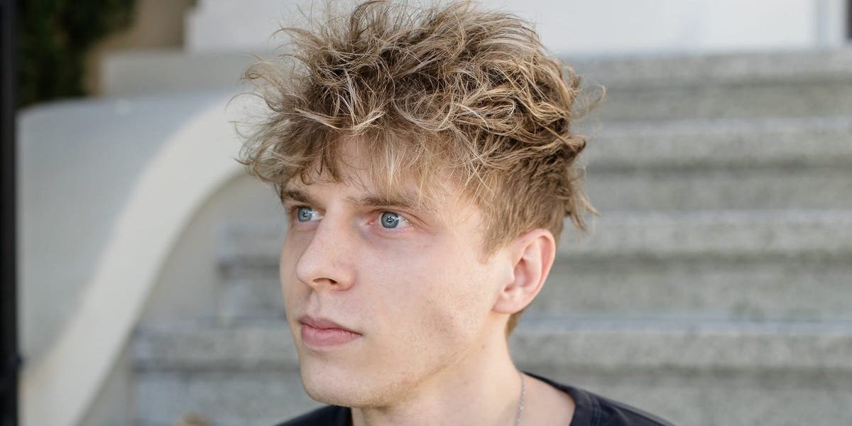 I Raised $500,000 at 21 by Selling a Share of My Future — Here's How