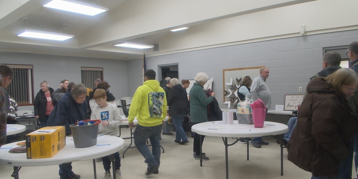 Northwest Iowa communities hold benefit for fire chief after house fire