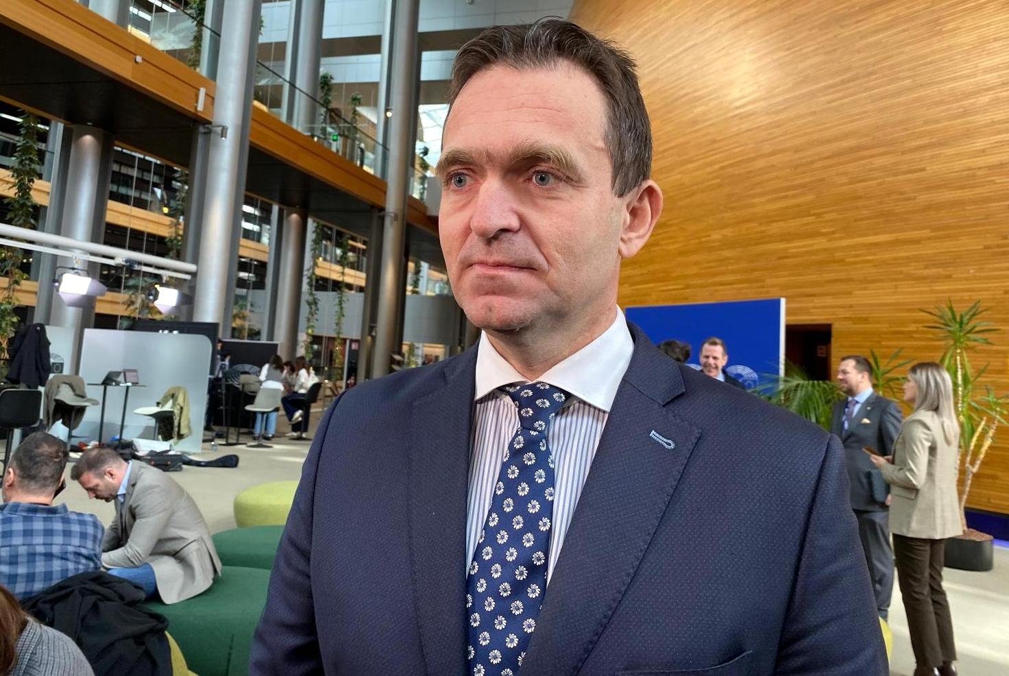 Slovak MEPs welcome the proposal for a 28th legal regime for EU businesses, but also have concerns