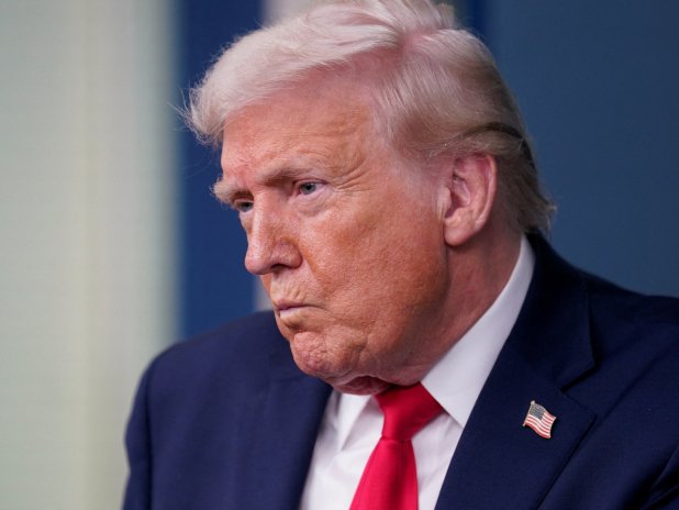 Trump vows 'no going back' on Greenland