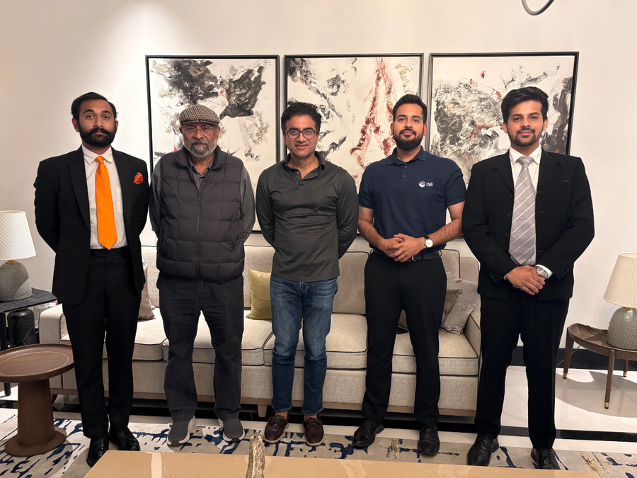 Aakash Institute co-founder Aakash Chaudhry, ISB DLabs invests $500,000 in MU20