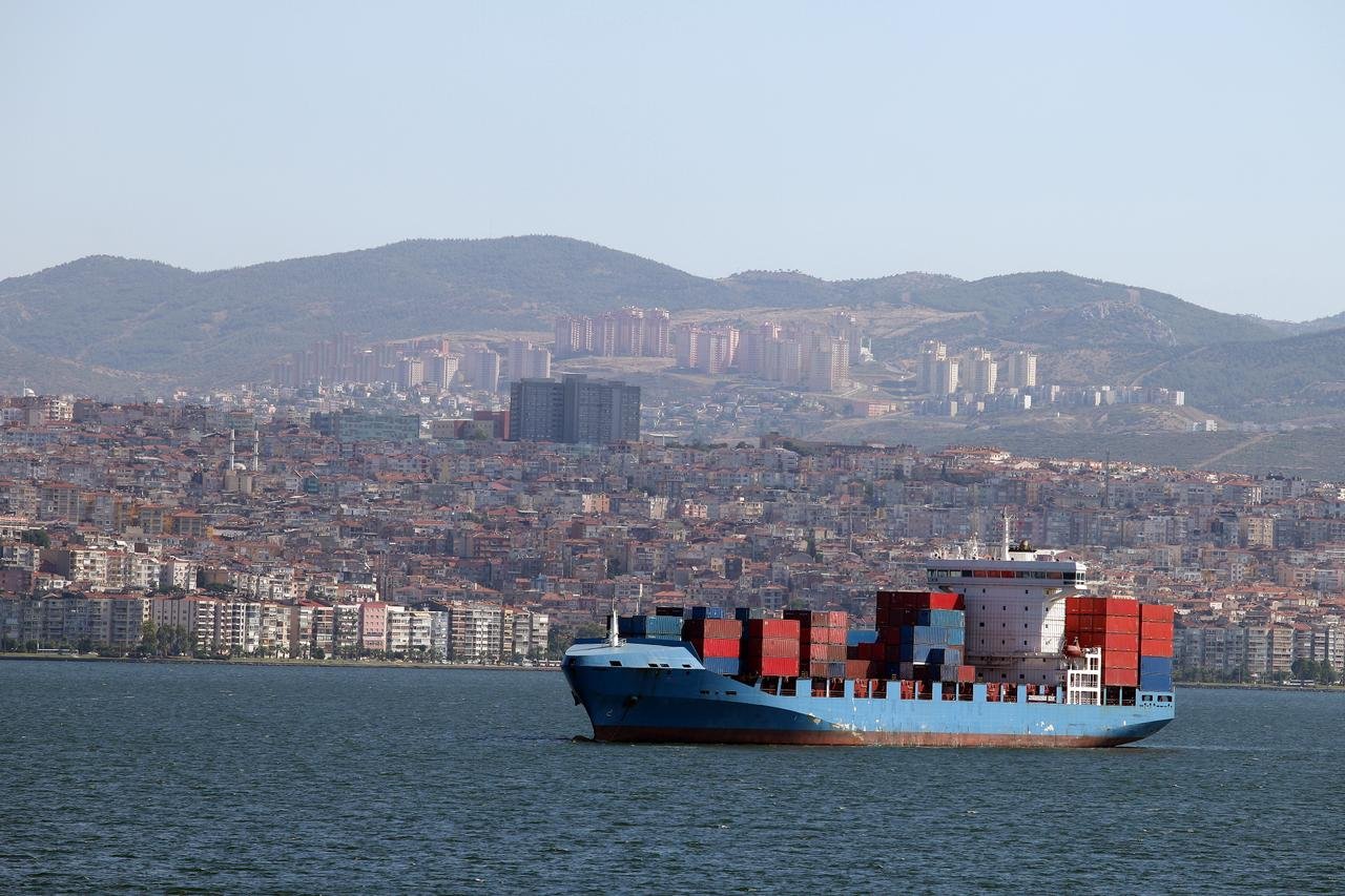 Photo shows a liner at the Gulf of Izmir in Türkiye, accessed on Jan. 30, 2026. (Adobe Stock Photo)