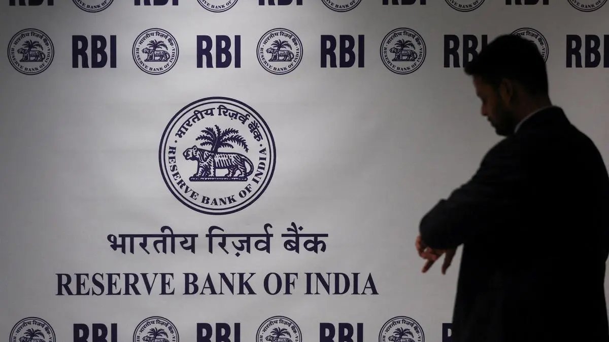 RBI curbs loans extended to brokers in blow to trading volumes