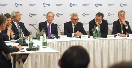 Microsoft, NTT, Others to Form Tech Alliance