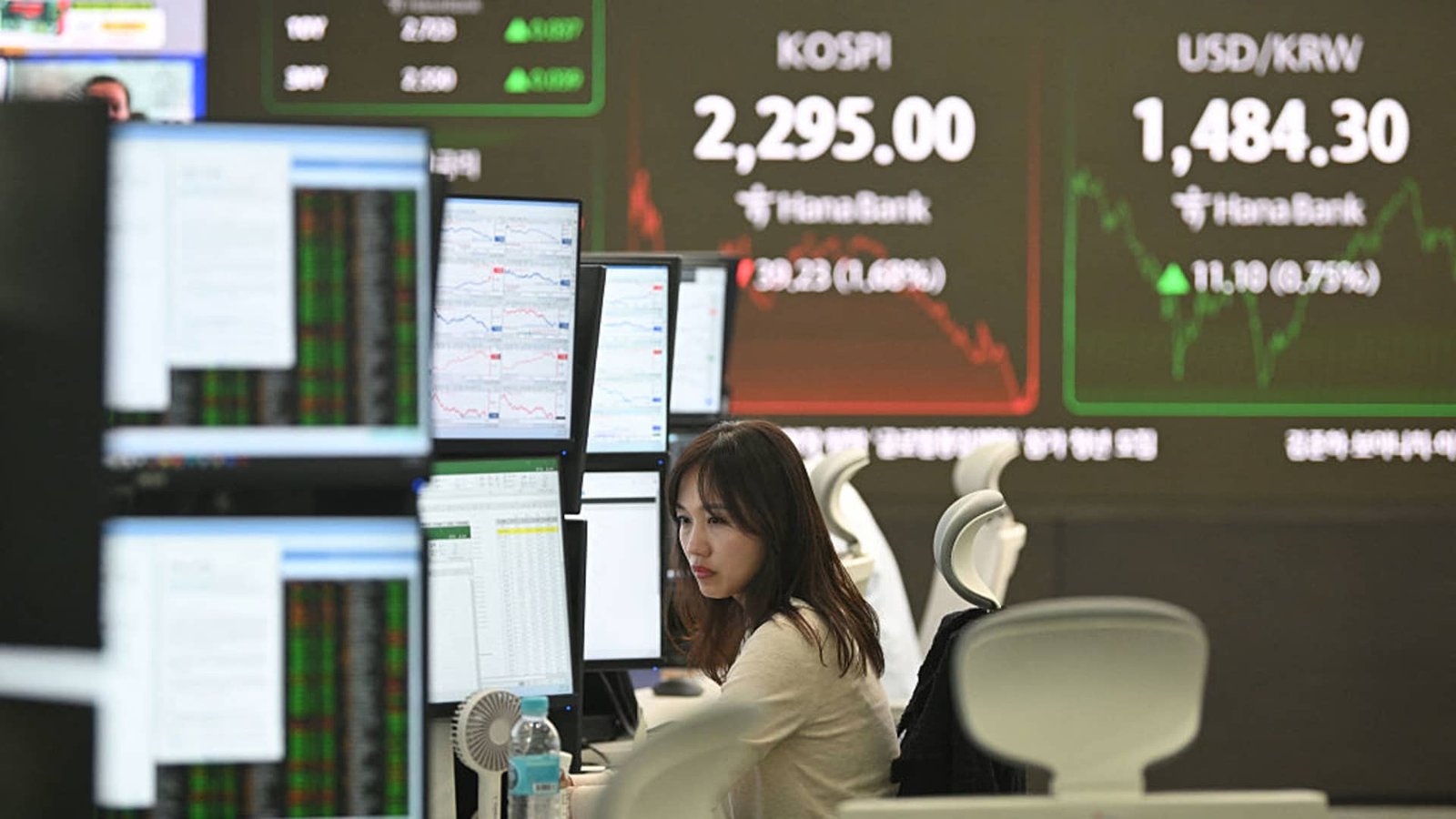 Asian shares consolidate gains as Japanese economic data disappoints