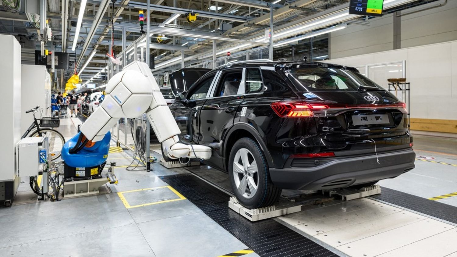 Europe’s 2035 Gas-Car Sales Ban Faces Fierce Pushback: OICA Urges a Softer Deadline