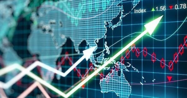 Tech rally takes U.S. and global stock markets higher