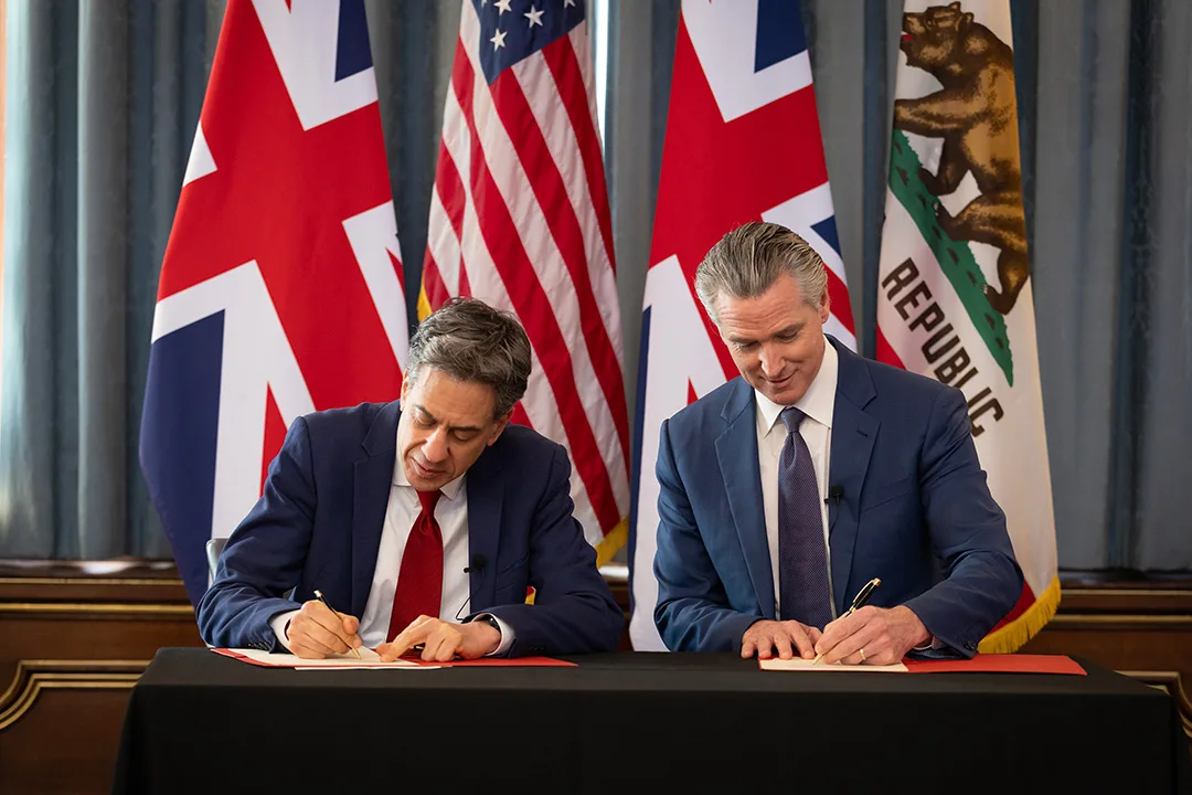 Newsom Signs MOU with UK for Sustainable Development and Clean Tech