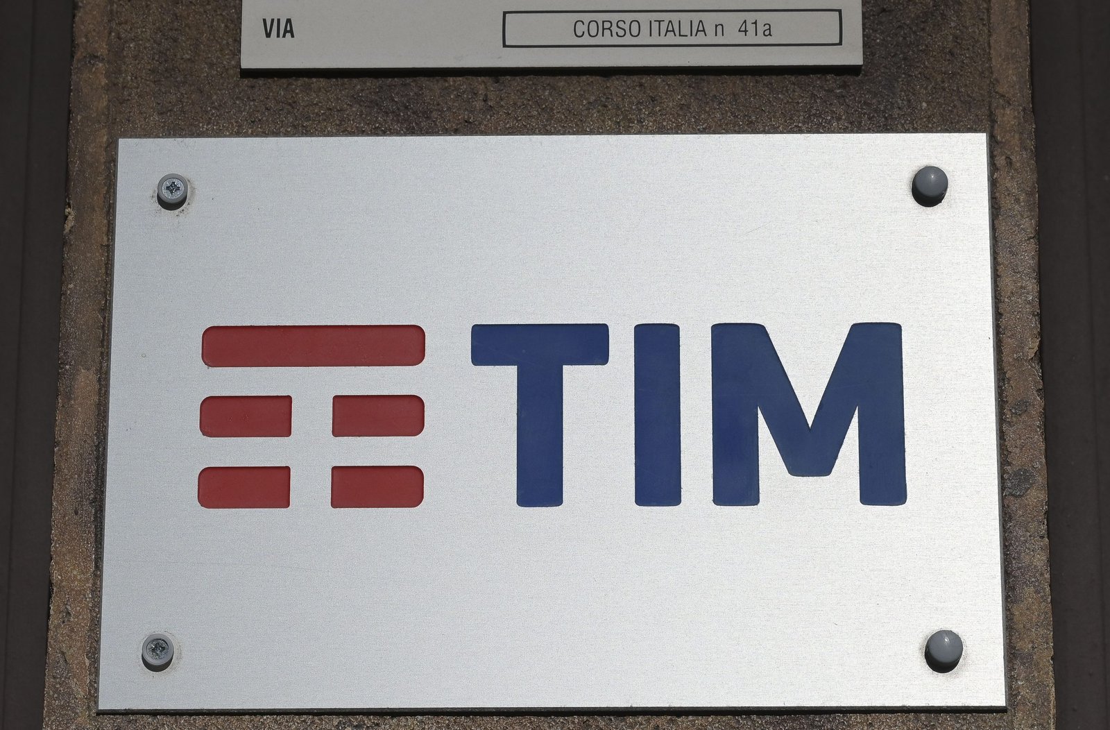 TIM teams up with Microsoft to accelerate Italy’s cloud and AI push