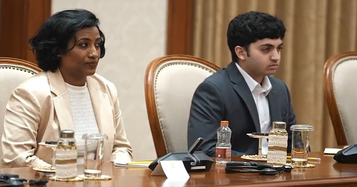 Maharashtra ACS Ashwini Bhide Shares Son’s Interaction With PM At AI Startup Roundtable