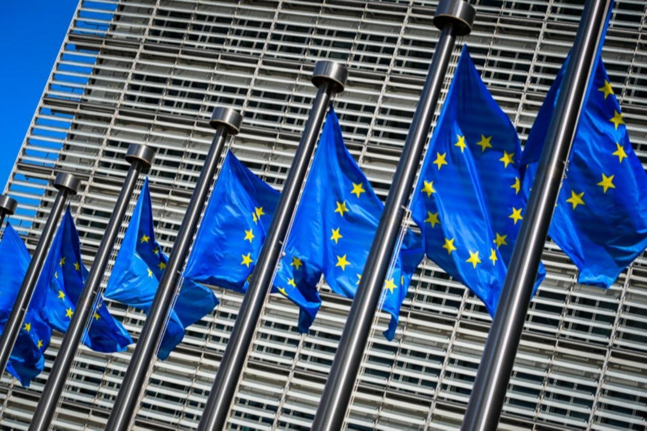European Union flags stand outside the Berlaymont building, the European Commission’s headquarters, in Brussels, Belgium, Aug. 5, 2020. (AFP Photo)
