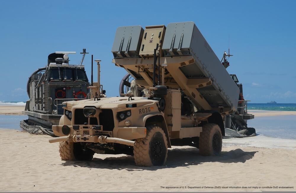 U.S. Navy Marine Expeditionary Ship Interdiction System launcher