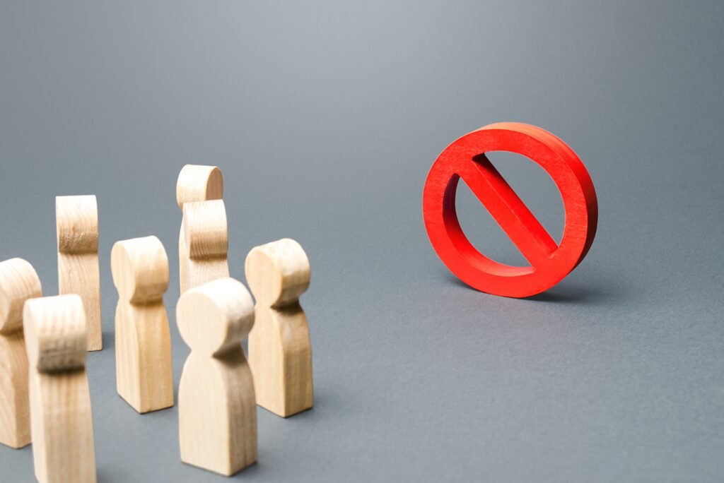 Must Not Be Offered to US Investors! Here's why ASX companies raising capital have to exclude the Yanks!