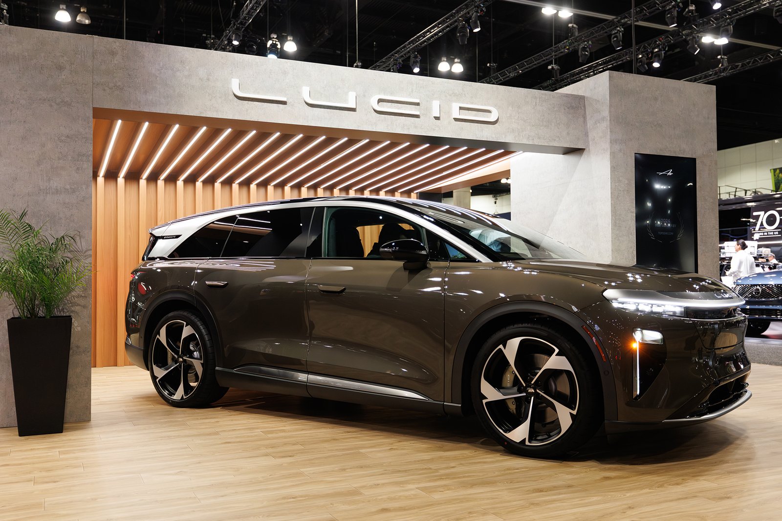 EV-maker, down billions in value, lays off 319 in Bay Area