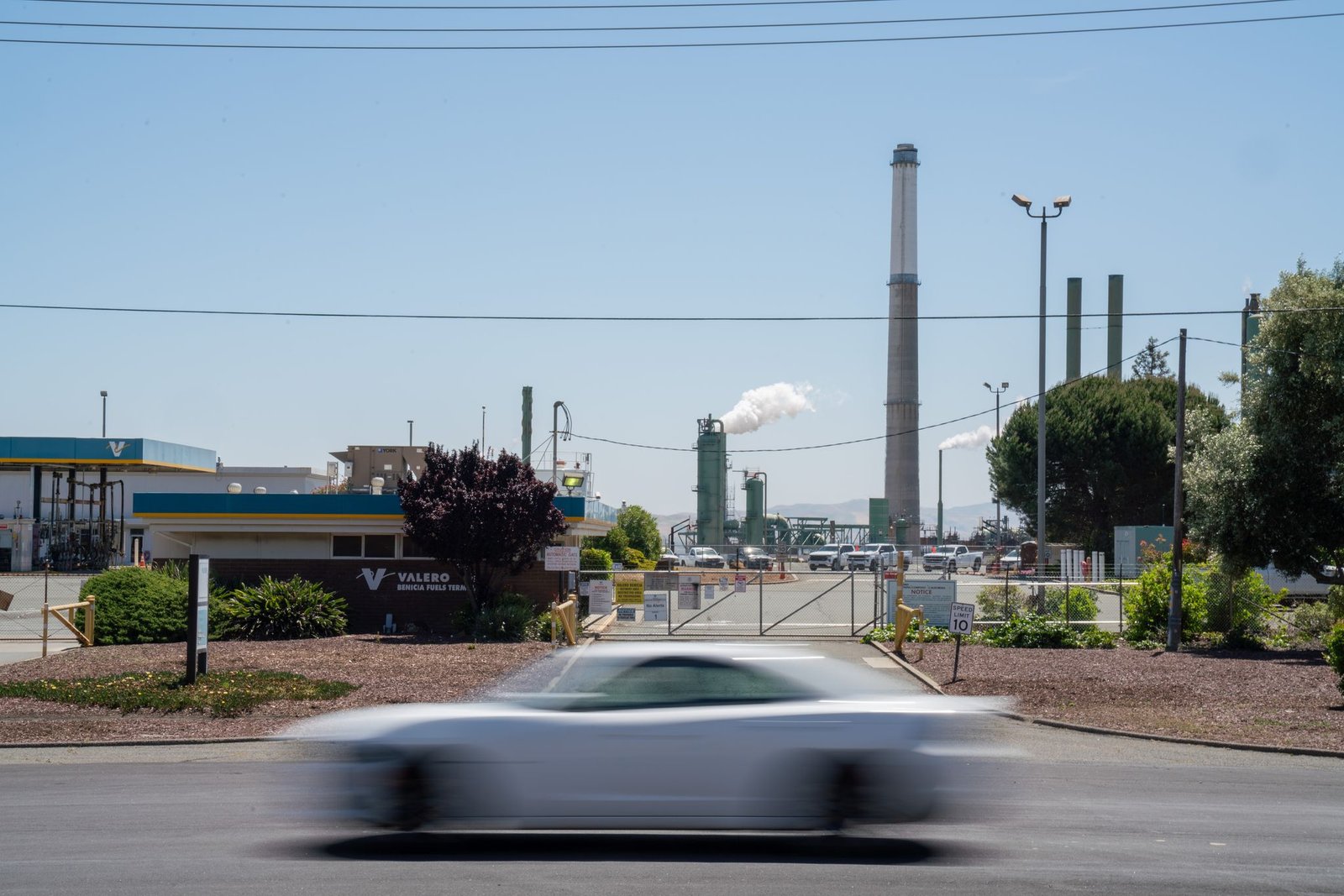 Valero confirms mass layoffs at Bay Area refinery