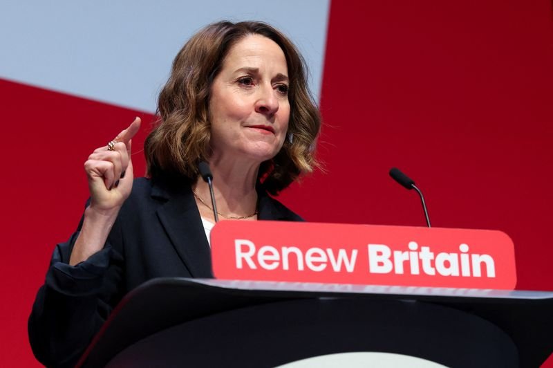 UK should back licensing-first approach for AI training, says upper house committee