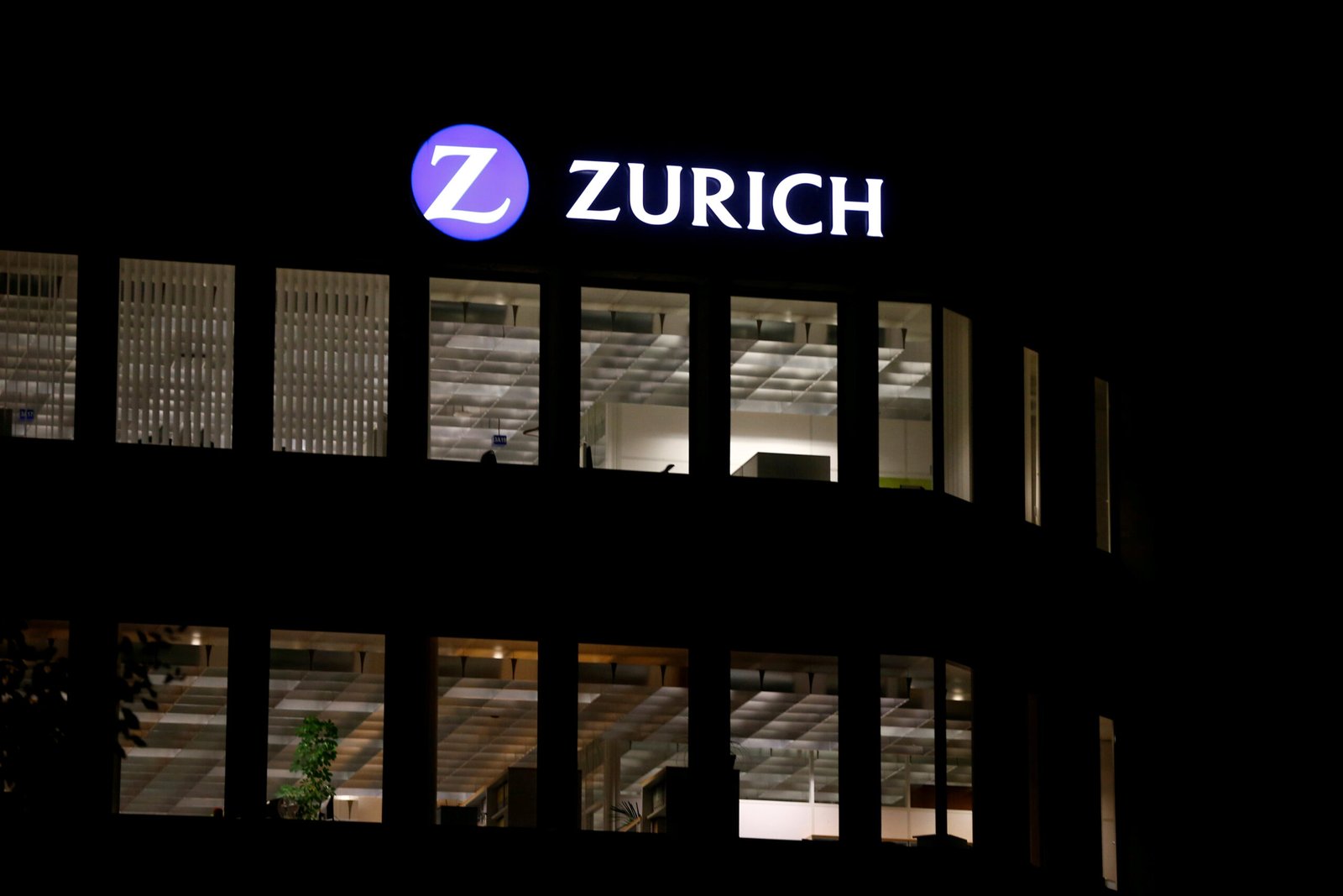 Zurich stock drops after Beazley financing move