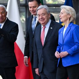 77b9dc07 1c45 4cde 820e 116998aff5f2