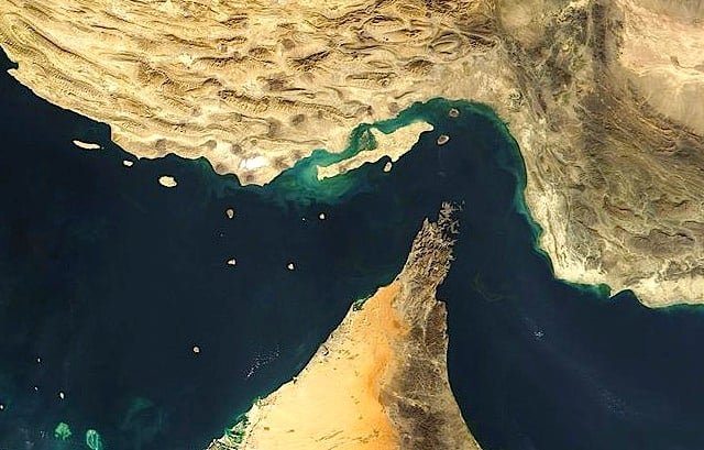 Strait of Hormuz - the world's gateway to Middle Eastern oil <a target="_blank">(Photo: eutrophication&hypoxia)</a>