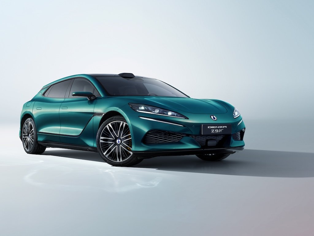 Denza Z9GT brings BYD’s 5-minute Flash Charging to UK