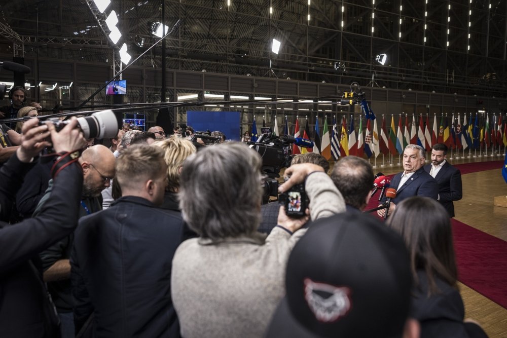 EU Leaders Rage as Orbán Vetoes €90B for Ukraine