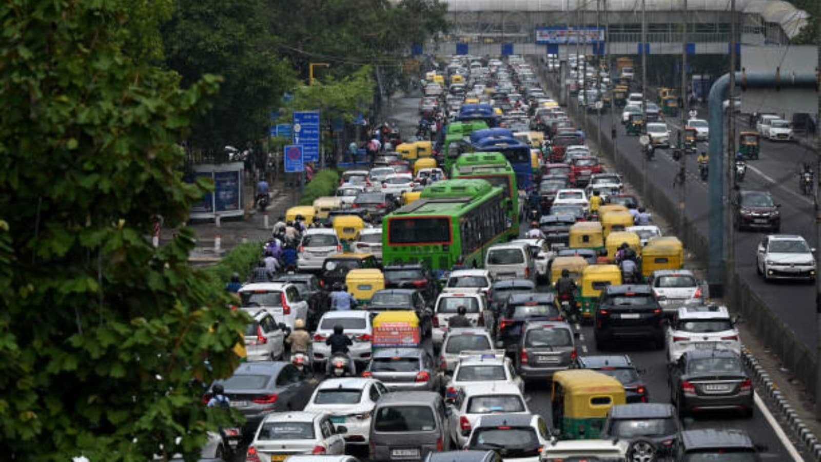 Noida traffic congestion