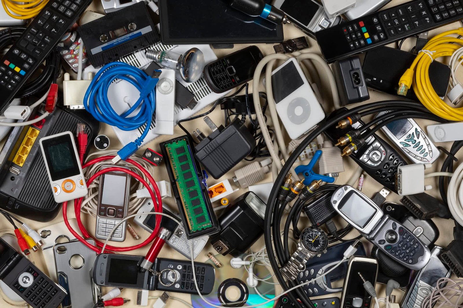 A Redditor analyzed data from a study on e-waste that showed an alarming rise in its volume across Europe.