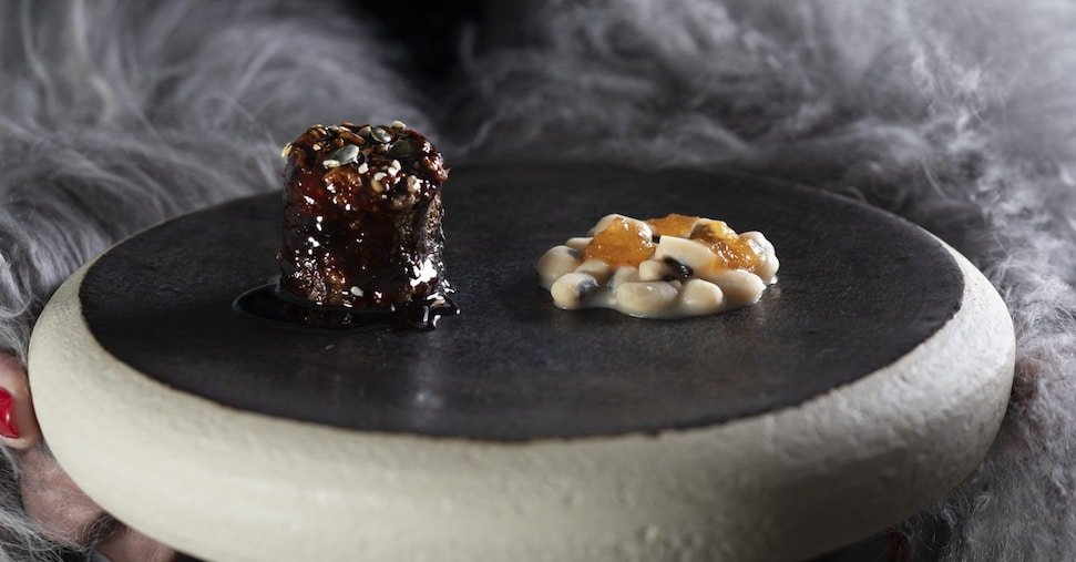 Hamburger vegetali: per l’Unione Europea si potranno ancora chiamare così (Adobe Stock