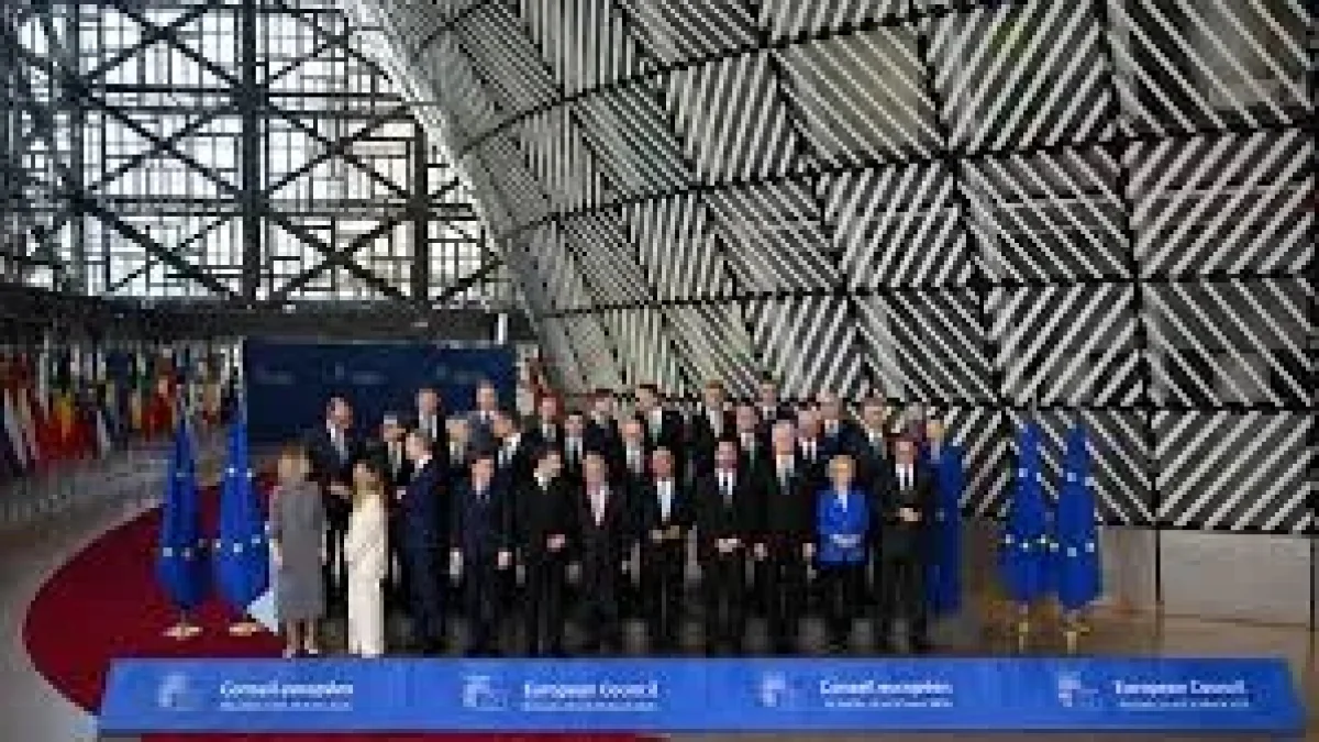 Europa Rejects a Military Answer: 5 Stakes in the Strait of Hormuz Standoff