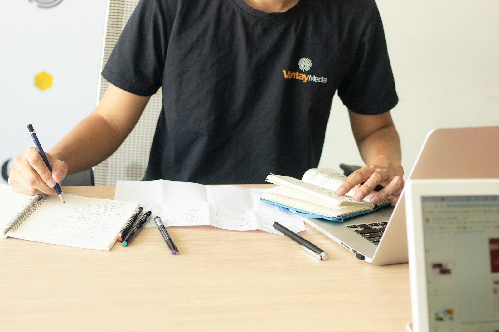 Week 12's Biggest Startup Funding Rounds in the Middle East and Africa, Led by Oasis Security, as Cybersecurity and Climate Tech Drew the Biggest Checks