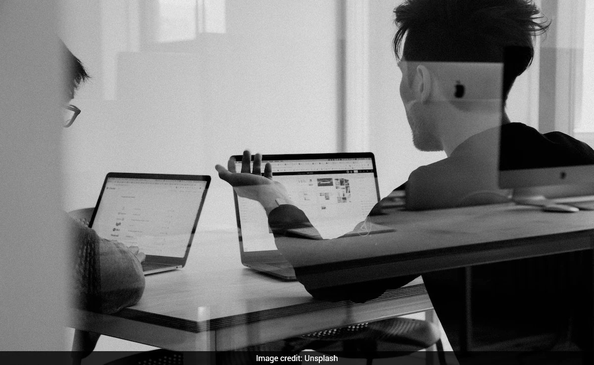 Startup Founder Catches Moonlighting Employee. This Happens Next