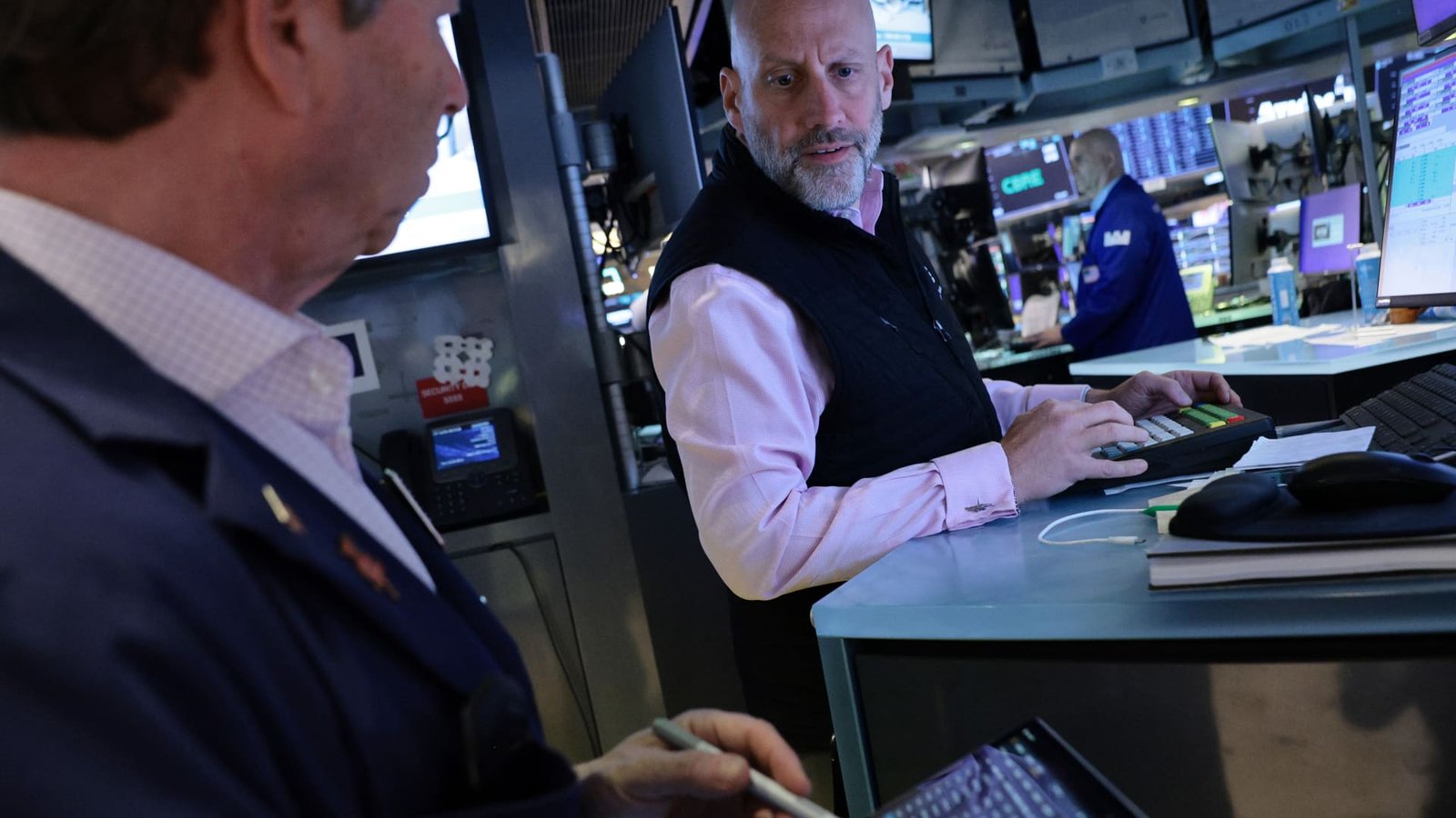 Stox 600, FTSE, DAX, CAC, Iran latest, oil prices