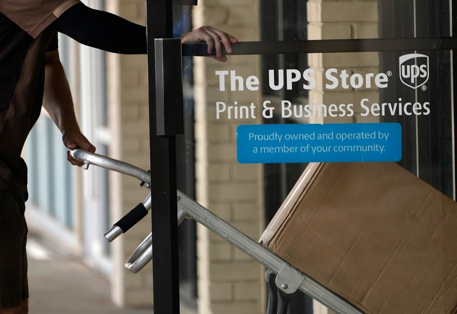 Will the 30,000 UPS job cuts affect Houston?