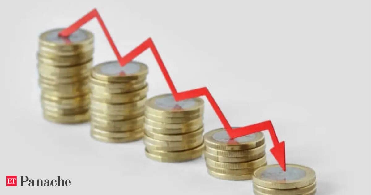 Founder offering only Rs 5000 for Content Head role sparks Internet outrage: 'Our housemaid earns more.....'