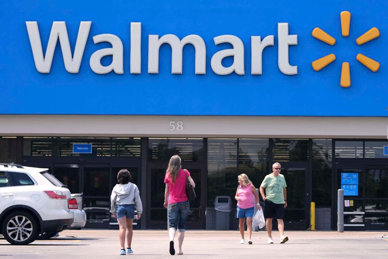 Walmart to lay off hundreds of workers in Silicon Valley