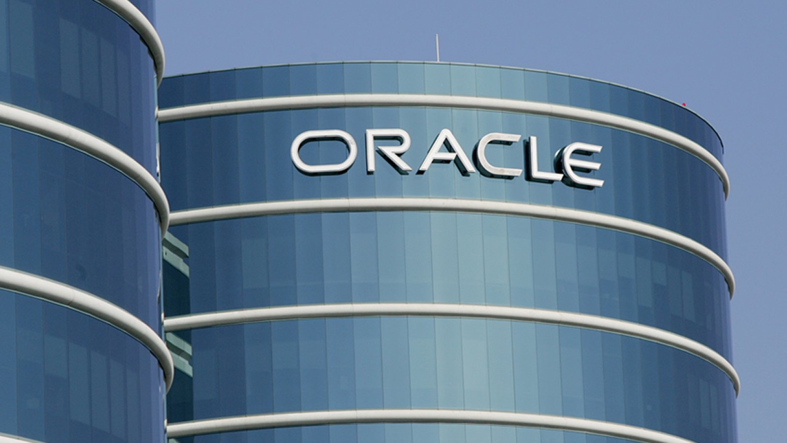 Oracle reportedly laying off 30,000 employees around the world and focus on AI projects