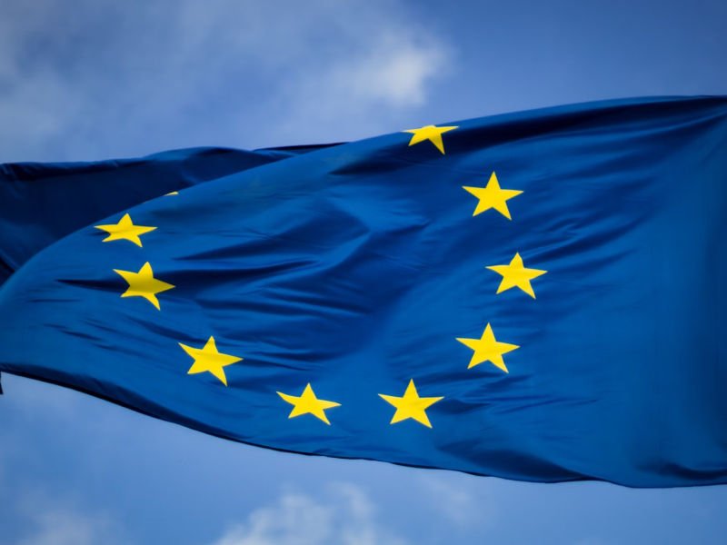 EU Commission invites feedback on data centre efficiency labels