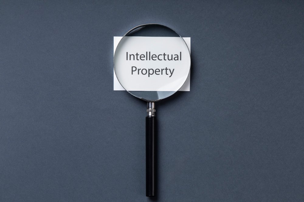 The European Commission has signed an agreement with the EUIPO to support enforcement of intellectual property rights under the Digital Services Act.