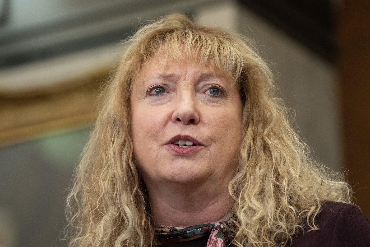 Ontario MP crosses the floor, federal Liberals now 1 short of majority government