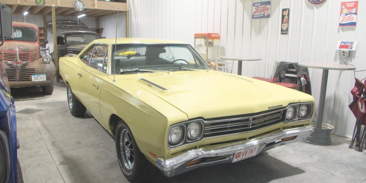 Northwest Iowa classic car clubs gear up for annual garage tour while raising money for local car ministry